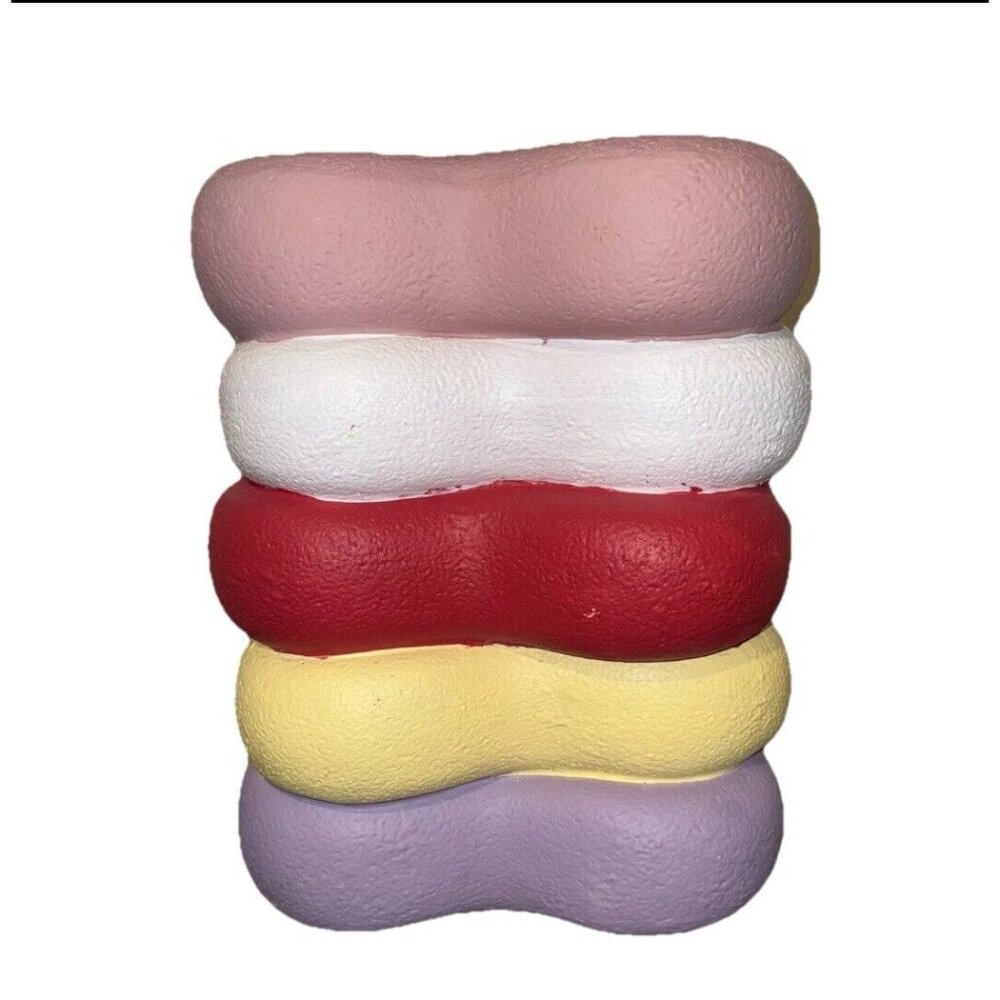 Brand New Heart "I Love You" Stool TikTok Viral Food Stool - SHIPS SAME DAY - Picture 4 of 5